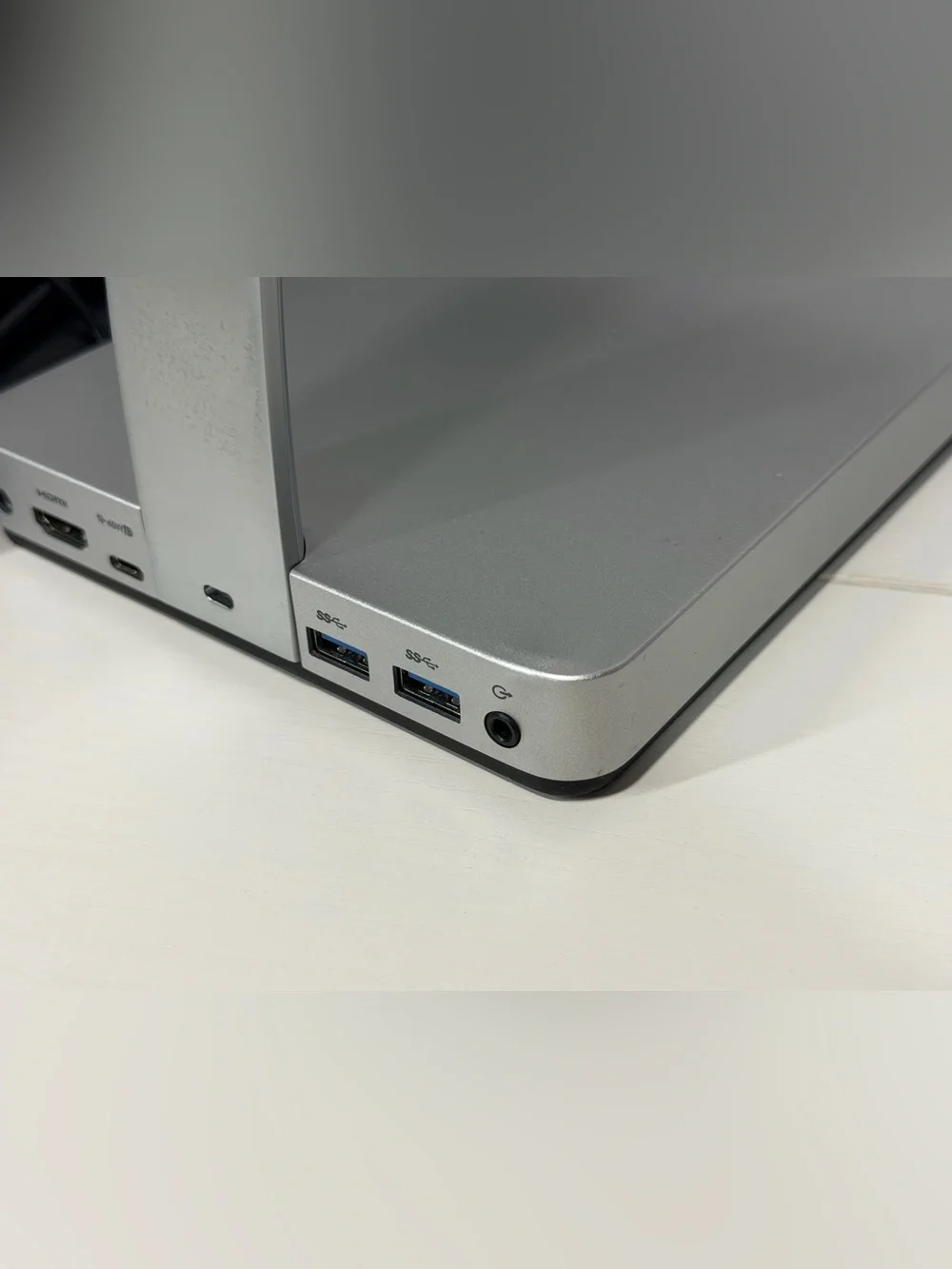#361 Dell Ultrathin S2718D 27